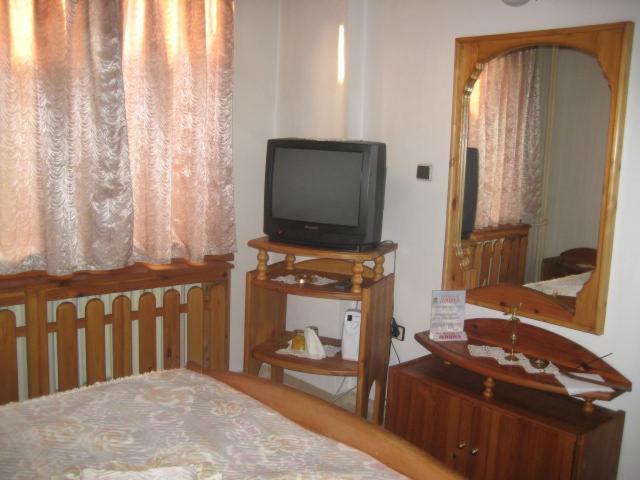 Hotel Mishel Kocherinovo Exterior foto